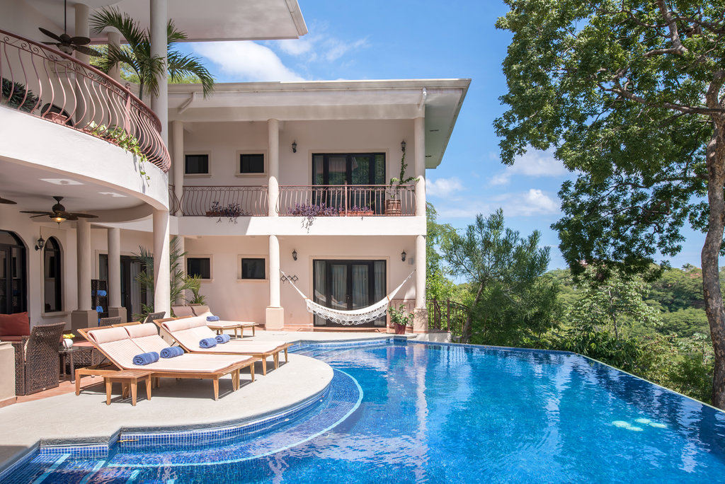 Home - Villa Preciosa Resort