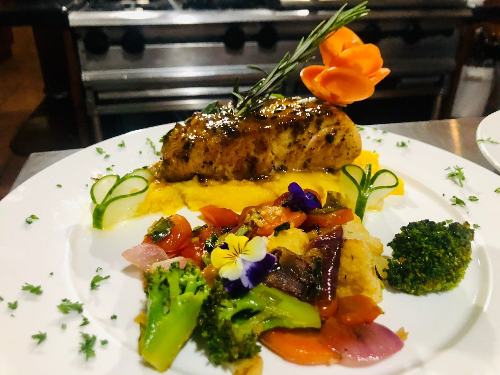 Gourmet cuisine at Villa Preciosa