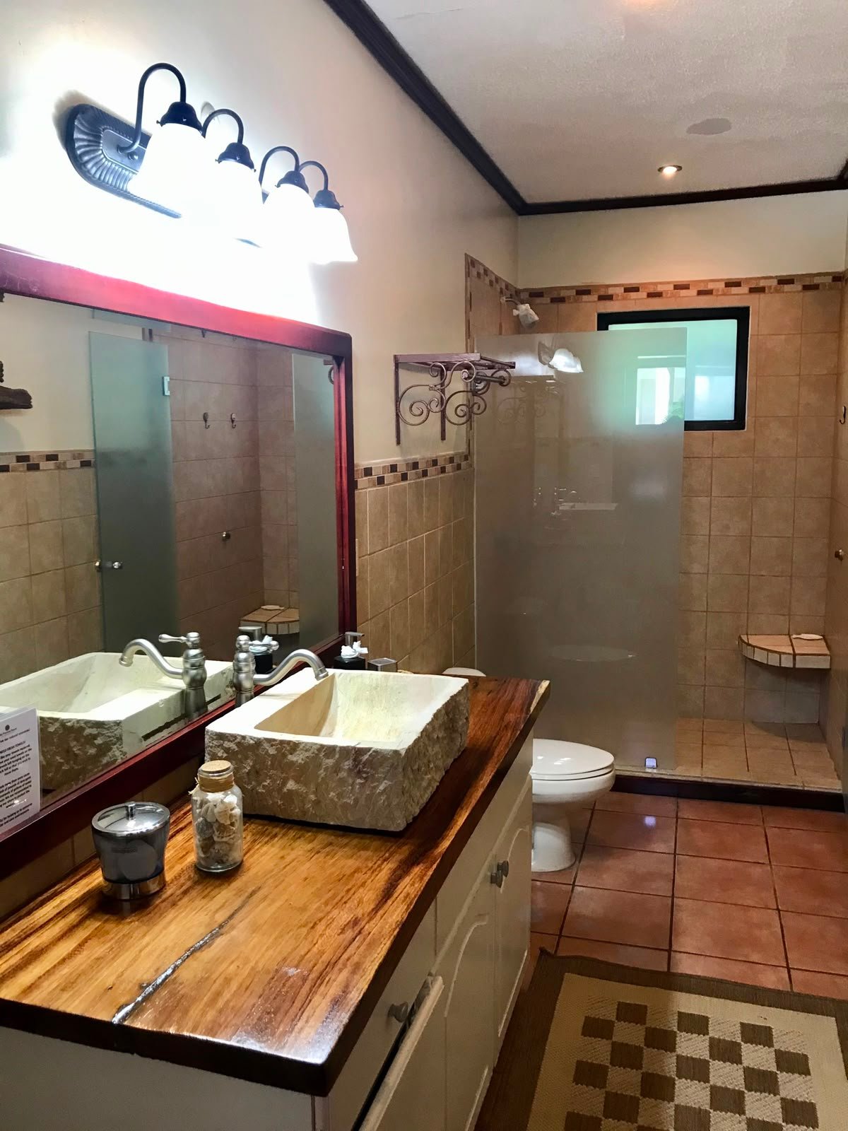 Room bathroom